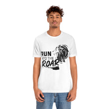 Load image into Gallery viewer, RUN INTO THE ROAR Red Tee
